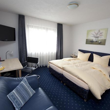 Hotel Restaurant Engel Pfaffenweiler Kamer foto